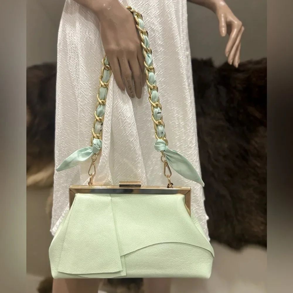 Genuine Leather Handmade Unique Asymmetrical Ruffles Frame Clutch Bag/Crossbaody - Picture 4 of 16